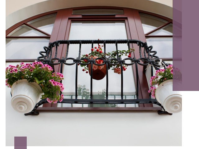 Изготовление и монтаж французских балконов в Учалах